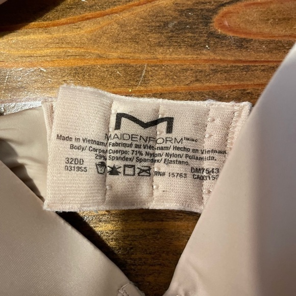 Maidenform Bundle of 2 SmartZone Back Clasp Bra's convertible 32DD pink/nude - Picture 7 of 8